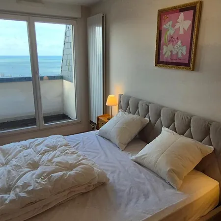 Les Vues De Lily- Apartment *